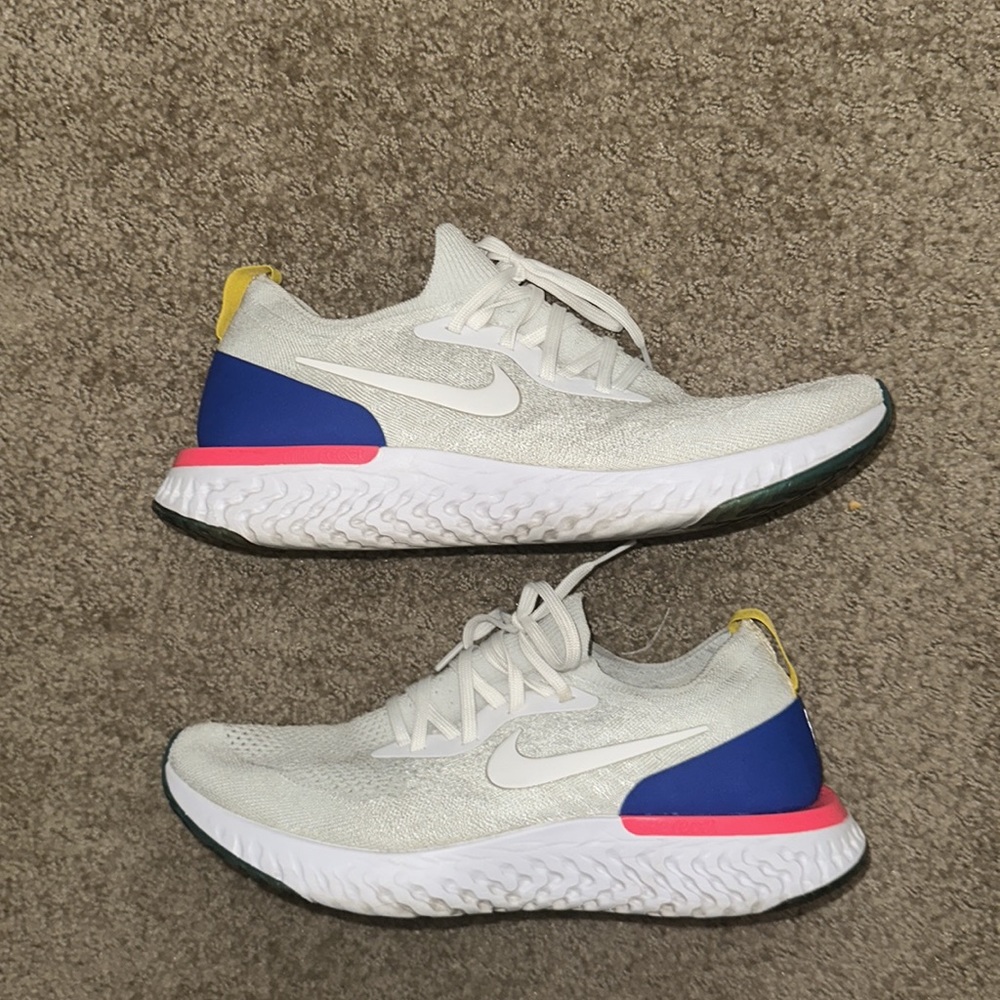 Original NIKE Epic React's